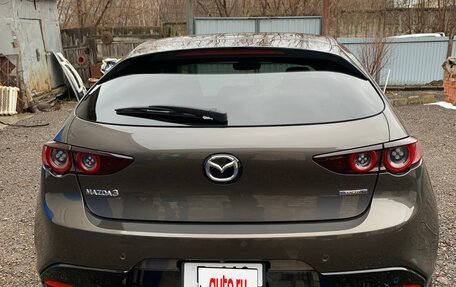 Mazda 3, 2021 год, 1 600 000 рублей, 6 фотография