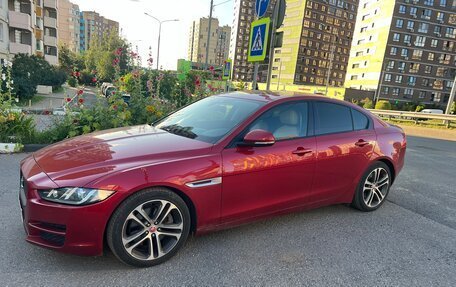Jaguar XE I рестайлинг, 2017 год, 2 300 000 рублей, 2 фотография