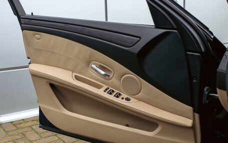 BMW 5 серия, 2007 год, 1 095 000 рублей, 12 фотография