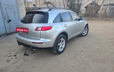 Infiniti FX I, 2005 год, 780 000 рублей, 3 фотография