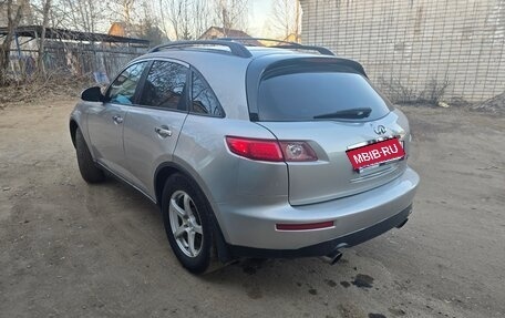 Infiniti FX I, 2005 год, 780 000 рублей, 4 фотография
