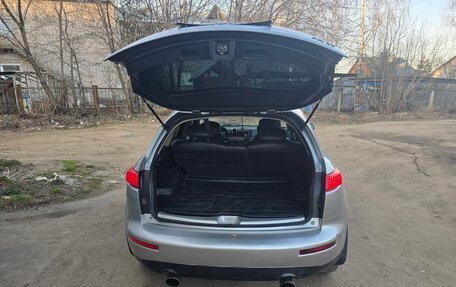 Infiniti FX I, 2005 год, 780 000 рублей, 7 фотография