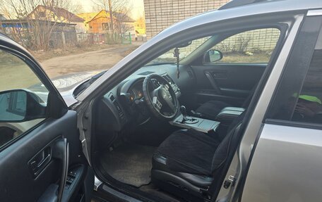 Infiniti FX I, 2005 год, 780 000 рублей, 6 фотография