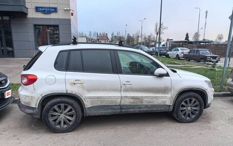 Volkswagen Tiguan I, 2011 год, 770 000 рублей, 3 фотография