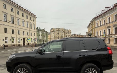 Toyota Land Cruiser Prado 150 рестайлинг 2, 2020 год, 3 600 000 рублей, 3 фотография