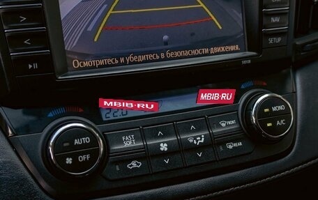 Toyota RAV4, 2019 год, 2 395 000 рублей, 15 фотография