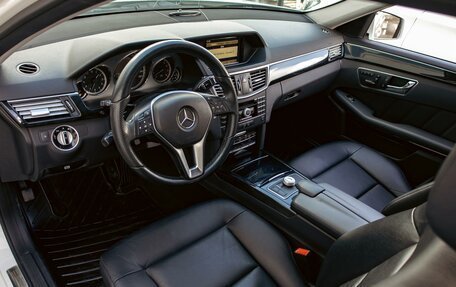 Mercedes-Benz E-Класс, 2011 год, 1 545 000 рублей, 13 фотография