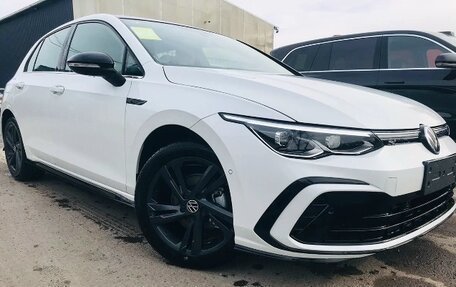 Volkswagen Golf VIII, 2025 год, 2 270 000 рублей, 2 фотография