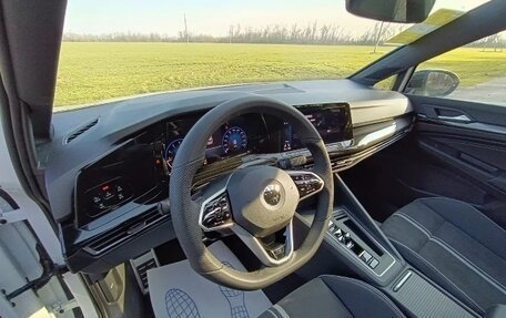 Volkswagen Golf VIII, 2025 год, 2 270 000 рублей, 23 фотография