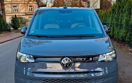 Volkswagen Multivan, 2024 год, 5 384 183 рублей, 2 фотография