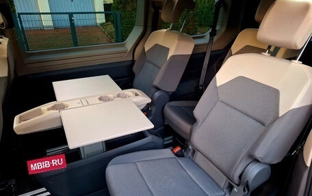 Volkswagen Multivan, 2024 год, 5 384 183 рублей, 13 фотография