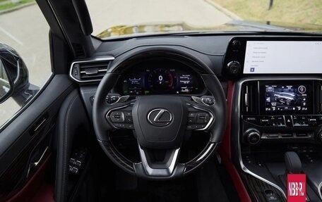 Lexus LX, 2026 год, 18 000 000 рублей, 14 фотография