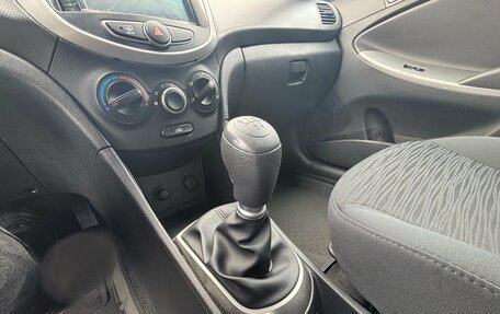 Hyundai Solaris II рестайлинг, 2014 год, 660 000 рублей, 14 фотография