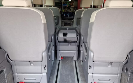 Volkswagen Multivan, 2024 год, 5 607 677 рублей, 11 фотография