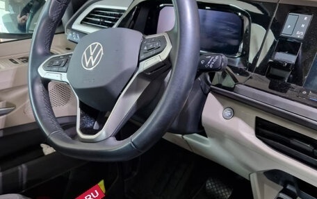 Volkswagen Multivan, 2024 год, 5 607 677 рублей, 10 фотография