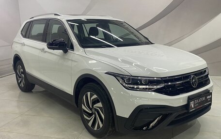 Volkswagen Tiguan II, 2026 год, 3 949 000 рублей, 3 фотография