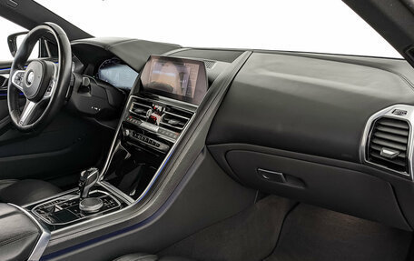 BMW 8 серия, 2020 год, 6 990 000 рублей, 13 фотография