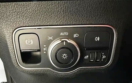 Mercedes-Benz GLB, 2022 год, 2 790 000 рублей, 12 фотография