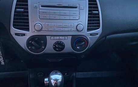 Hyundai i20 IB рестайлинг, 2010 год, 650 000 рублей, 11 фотография