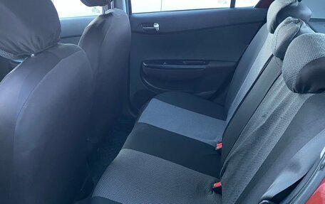 Hyundai i20 IB рестайлинг, 2010 год, 650 000 рублей, 12 фотография