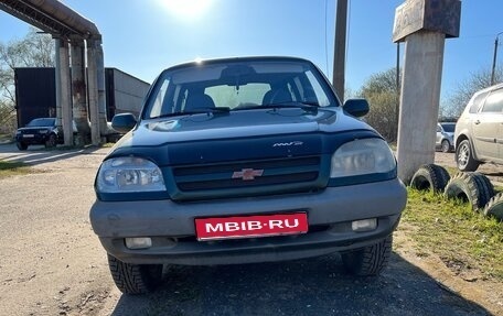 Chevrolet Niva I рестайлинг, 2005 год, 225 000 рублей, 1 фотография