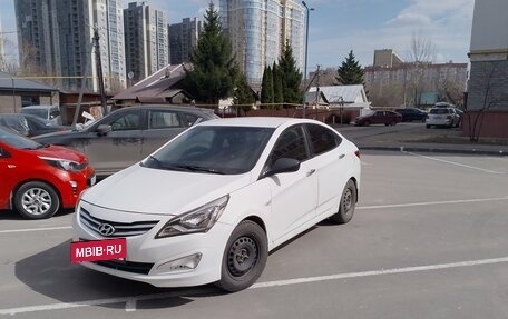 Hyundai Solaris II рестайлинг, 2016 год, 420 000 рублей, 3 фотография