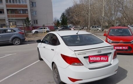 Hyundai Solaris II рестайлинг, 2016 год, 420 000 рублей, 5 фотография