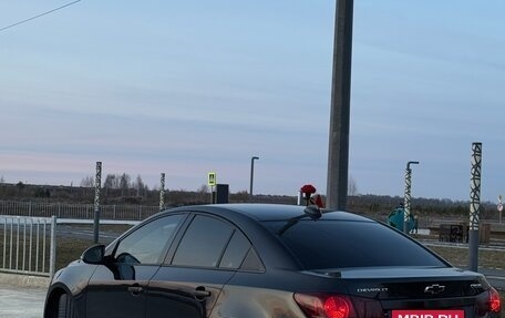 Chevrolet Cruze II, 2014 год, 890 000 рублей, 4 фотография