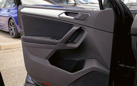 Volkswagen Tiguan II, 2017 год, 1 695 000 рублей, 12 фотография