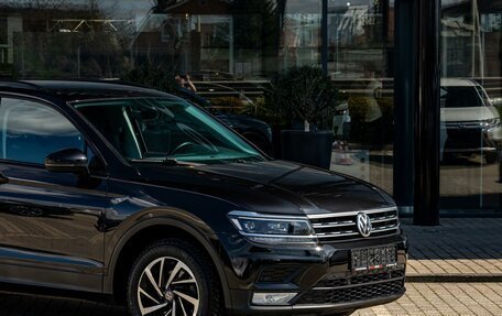 Volkswagen Tiguan II, 2017 год, 1 695 000 рублей, 9 фотография