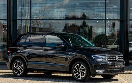 Volkswagen Tiguan II, 2017 год, 1 695 000 рублей, 3 фотография