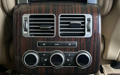 Land Rover Range Rover IV рестайлинг, 2015 год, 4 370 000 рублей, 21 фотография