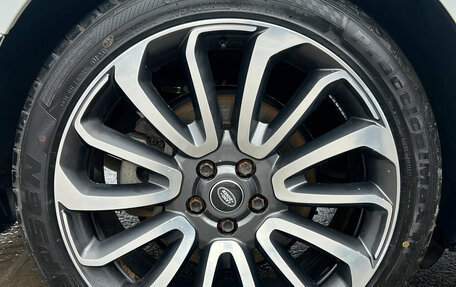 Land Rover Range Rover IV рестайлинг, 2015 год, 4 370 000 рублей, 32 фотография