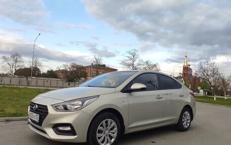 Hyundai Solaris II рестайлинг, 2018 год, 1 419 000 рублей, 7 фотография