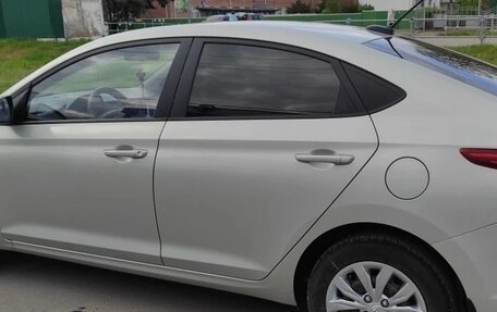Hyundai Solaris II рестайлинг, 2018 год, 1 419 000 рублей, 3 фотография