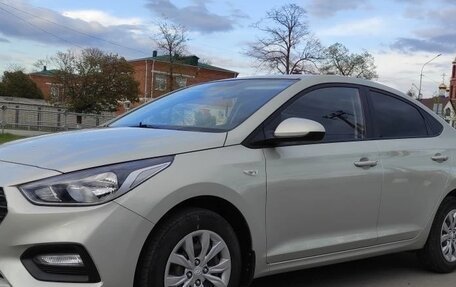 Hyundai Solaris II рестайлинг, 2018 год, 1 419 000 рублей, 8 фотография