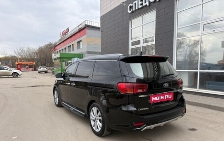 KIA Carnival III, 2019 год, 3 200 000 рублей, 4 фотография