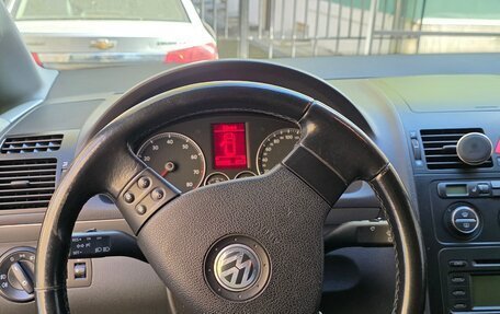 Volkswagen Touran III, 2006 год, 540 000 рублей, 20 фотография