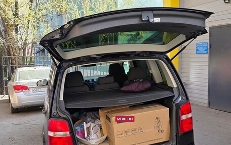 Volkswagen Touran III, 2006 год, 540 000 рублей, 23 фотография