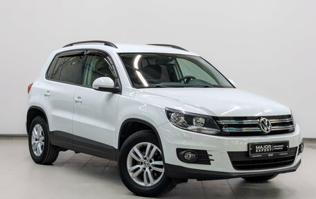 Volkswagen Tiguan I, 2016 год, 1 907 000 рублей, 3 фотография