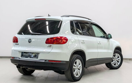 Volkswagen Tiguan I, 2016 год, 1 907 000 рублей, 5 фотография