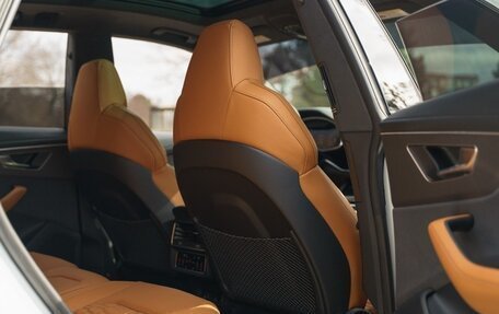 Audi RS Q8 I, 2024 год, 18 490 000 рублей, 28 фотография