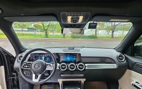 Mercedes-Benz GLB, 2023 год, 3 160 000 рублей, 11 фотография