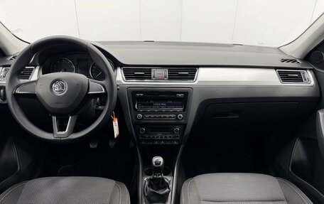 Skoda Rapid I, 2014 год, 900 000 рублей, 15 фотография