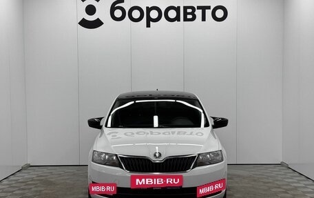 Skoda Rapid I, 2014 год, 900 000 рублей, 5 фотография