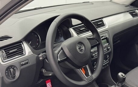 Skoda Rapid I, 2014 год, 900 000 рублей, 19 фотография