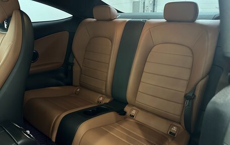 Mercedes-Benz C-Класс, 2019 год, 3 400 000 рублей, 5 фотография