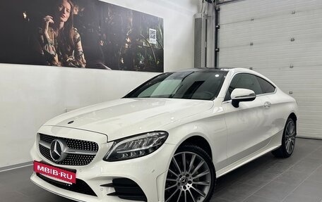 Mercedes-Benz C-Класс, 2019 год, 3 400 000 рублей, 2 фотография