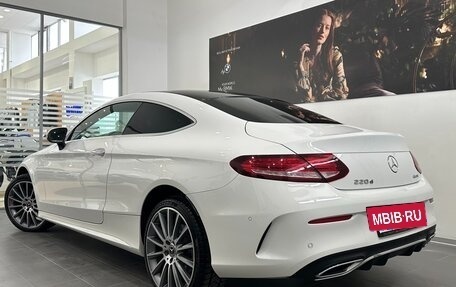 Mercedes-Benz C-Класс, 2019 год, 3 400 000 рублей, 10 фотография