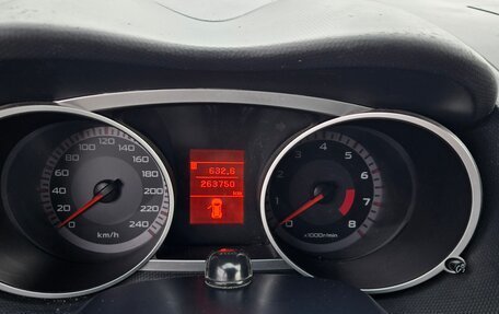 Mitsubishi Outlander III рестайлинг 3, 2007 год, 1 300 000 рублей, 8 фотография